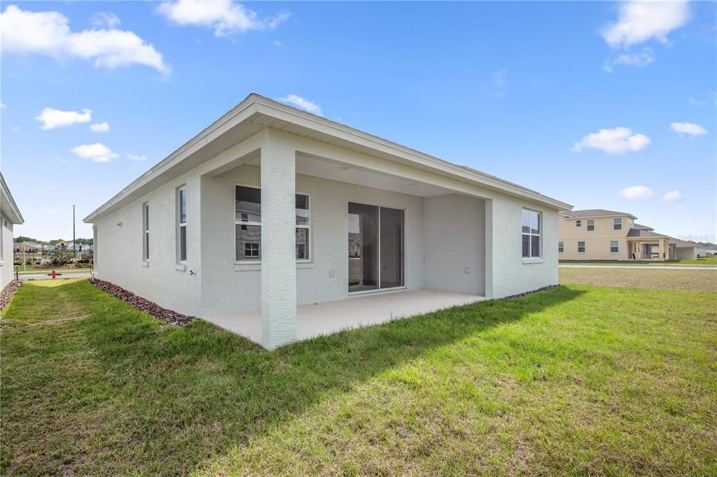 Active With Contract: $350,000 (3 beds, 2 baths, 1856 Square Feet)