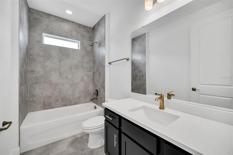 Недавно арендовано: $4,500 (6 спален, 4 ванн, 4170 Квадратных фут)