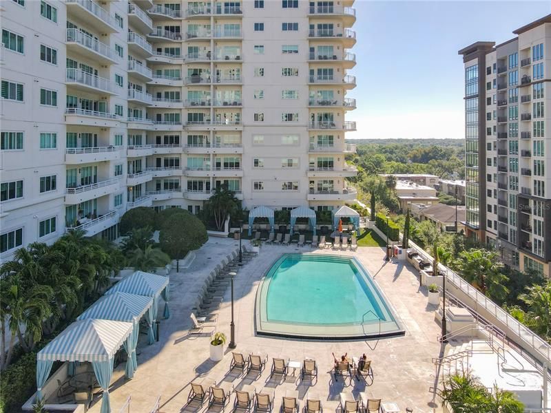 Recently Sold: $448,000 (1 beds, 2 baths, 1400 Square Feet)