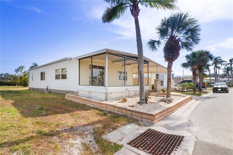 Recently Sold: $125,000 (2 beds, 2 baths, 1062 Square Feet)