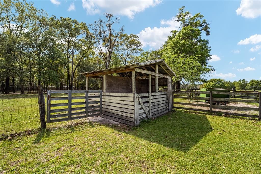 For Sale: $484,900 (3 beds, 2 baths, 2605 Square Feet)