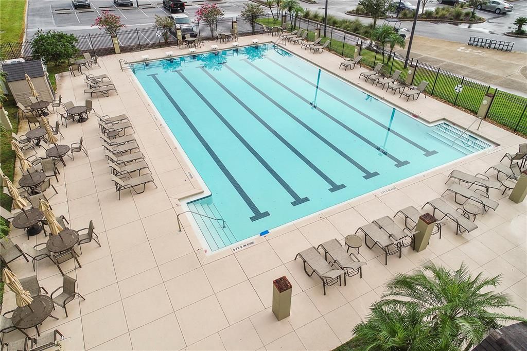 EAGLEBROOKE CLUBHOUSE POOL