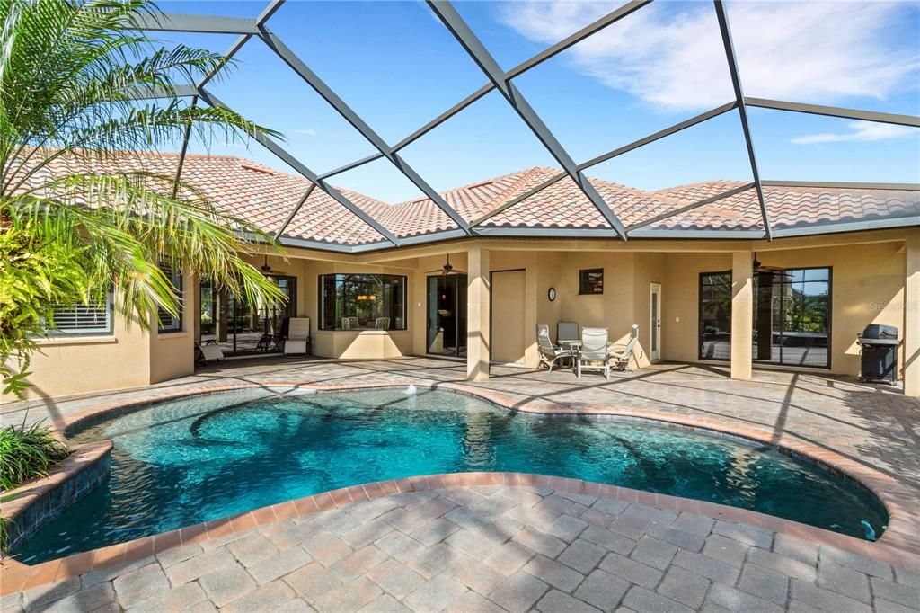 POOL showing LANAI and REAR VIEW