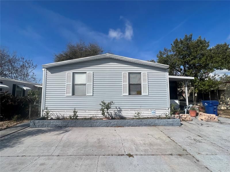 Recently Sold: $125,000 (3 beds, 2 baths, 1440 Square Feet)