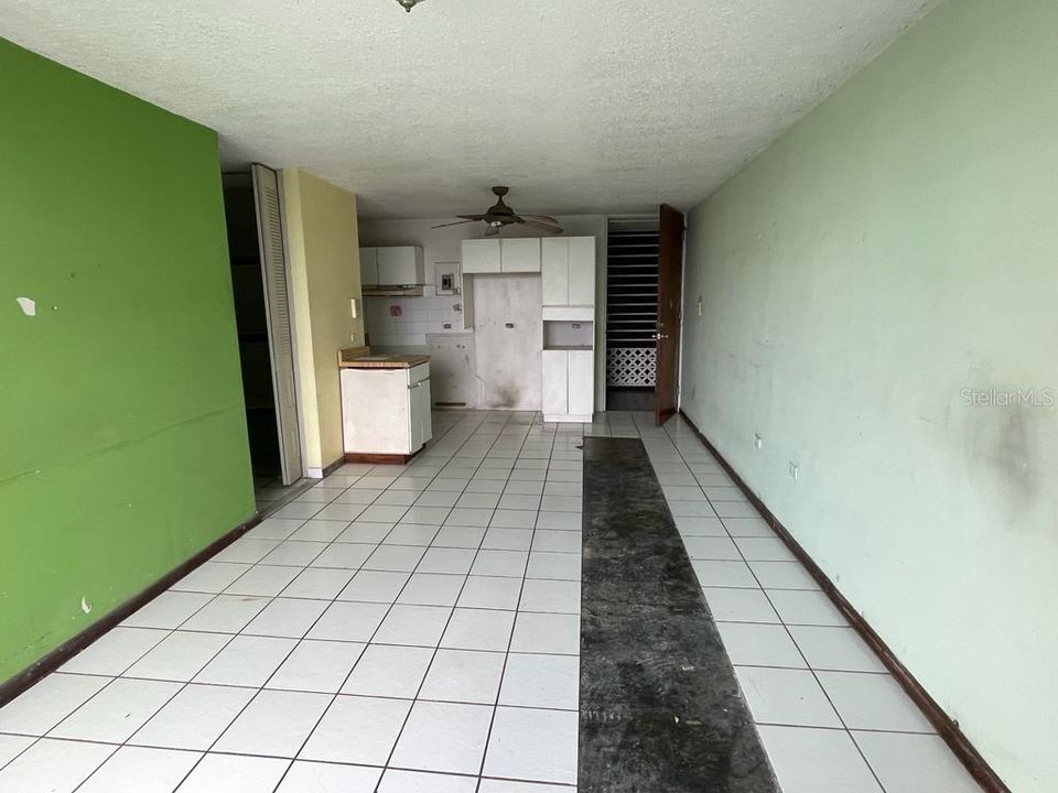 Vendido Recientemente: $62,400 (3 camas, 1 baños, 793 Pies cuadrados)