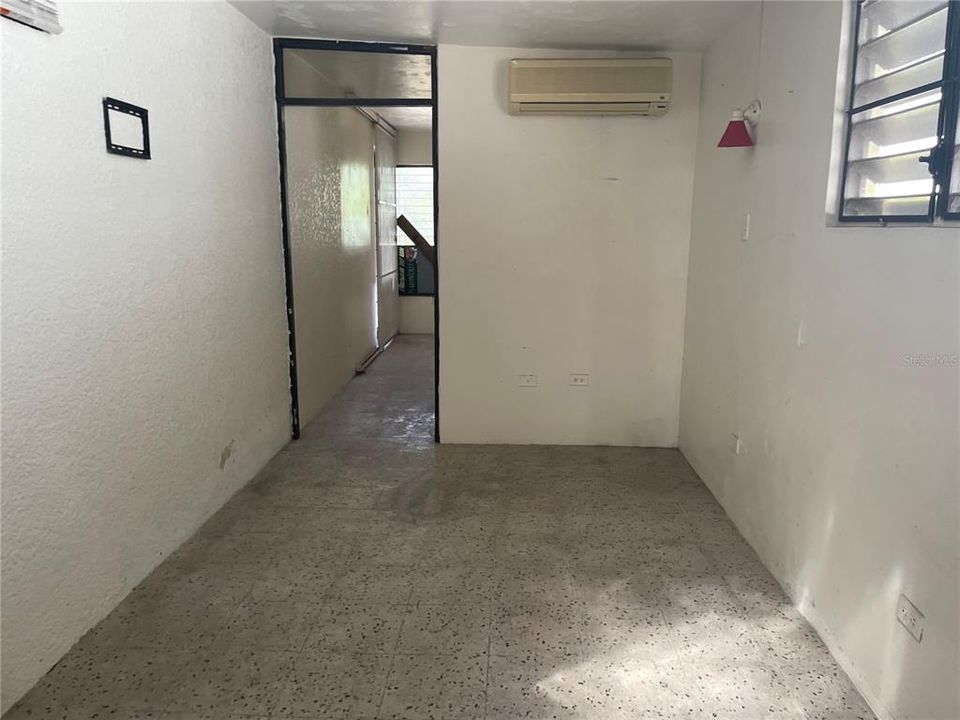 Vendido Recientemente: $119,900 (3 camas, 3 baños, 1422 Pies cuadrados)