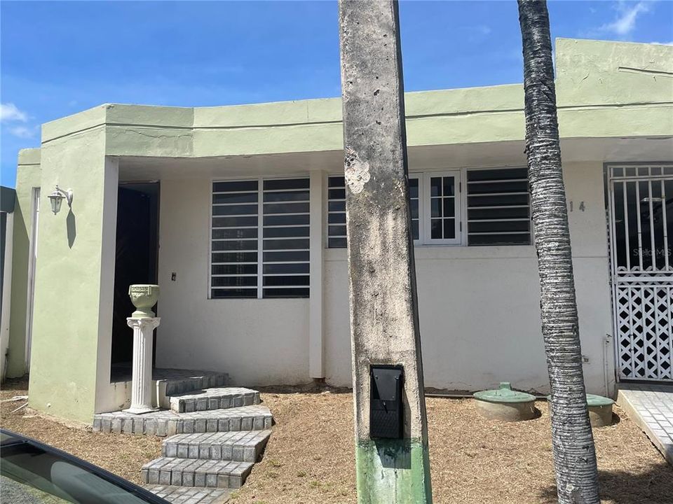 Vendido Recientemente: $119,900 (3 camas, 3 baños, 1422 Pies cuadrados)