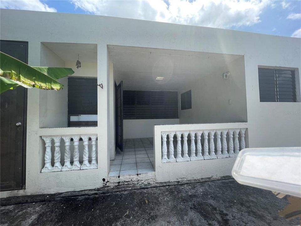 Vendido Recientemente: $119,900 (3 camas, 3 baños, 1422 Pies cuadrados)