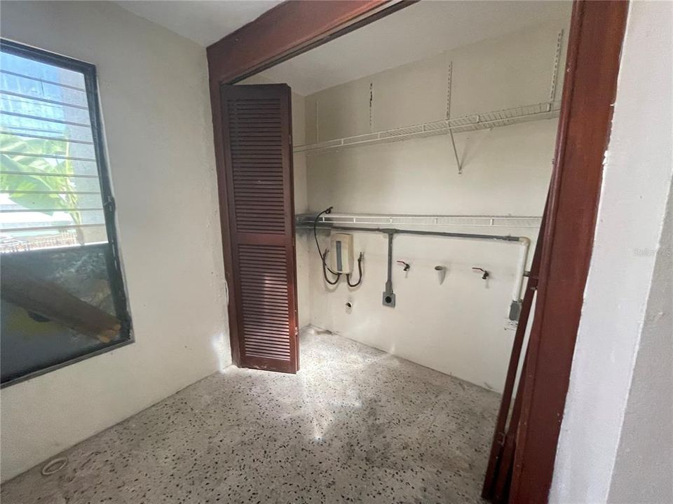 Vendido Recientemente: $119,900 (3 camas, 3 baños, 1422 Pies cuadrados)