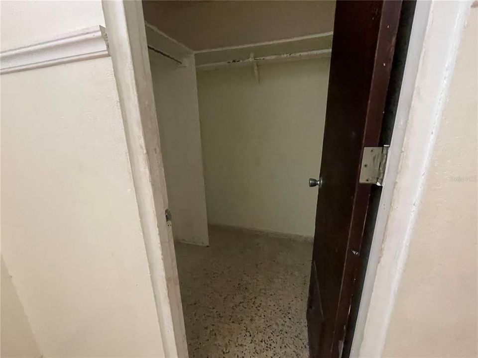 Vendido Recientemente: $119,900 (3 camas, 3 baños, 1422 Pies cuadrados)