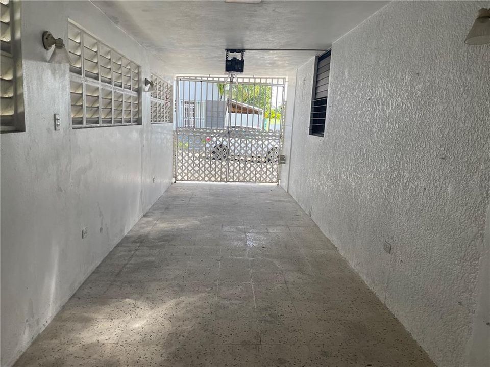 Vendido Recientemente: $119,900 (3 camas, 3 baños, 1422 Pies cuadrados)