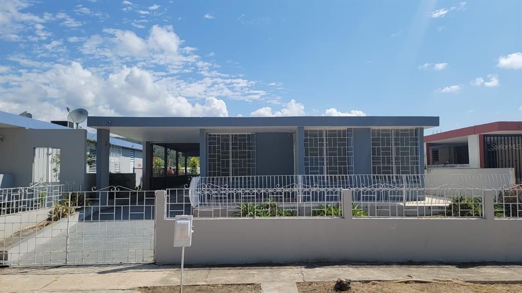 Recently Sold: $125,000 (4 beds, 2 baths, 1350 Square Feet)