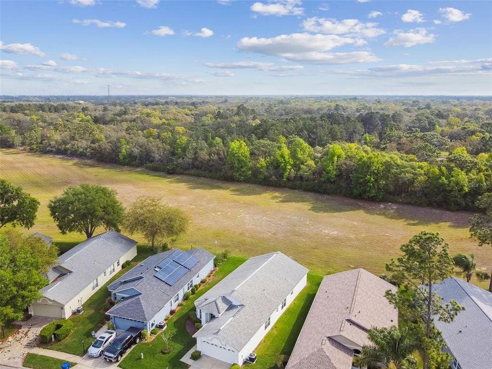 Vendido Recientemente: $300,000 (3 camas, 2 baños, 1964 Pies cuadrados)