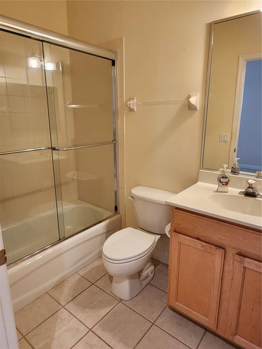 2nd Bathroom