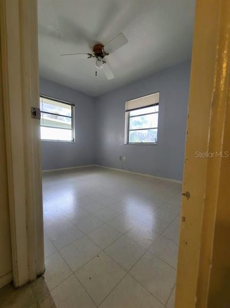 Vendido Recientemente: $224,980 (2 camas, 1 baños, 1088 Pies cuadrados)