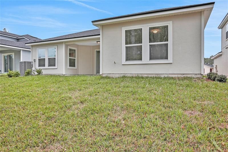 Recently Sold: $304,990 (3 beds, 2 baths, 1711 Square Feet)
