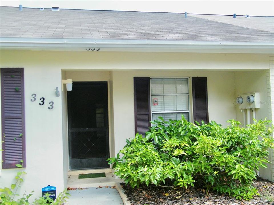 Recently Sold: $325,000 (2 beds, 2 baths, 1013 Square Feet)