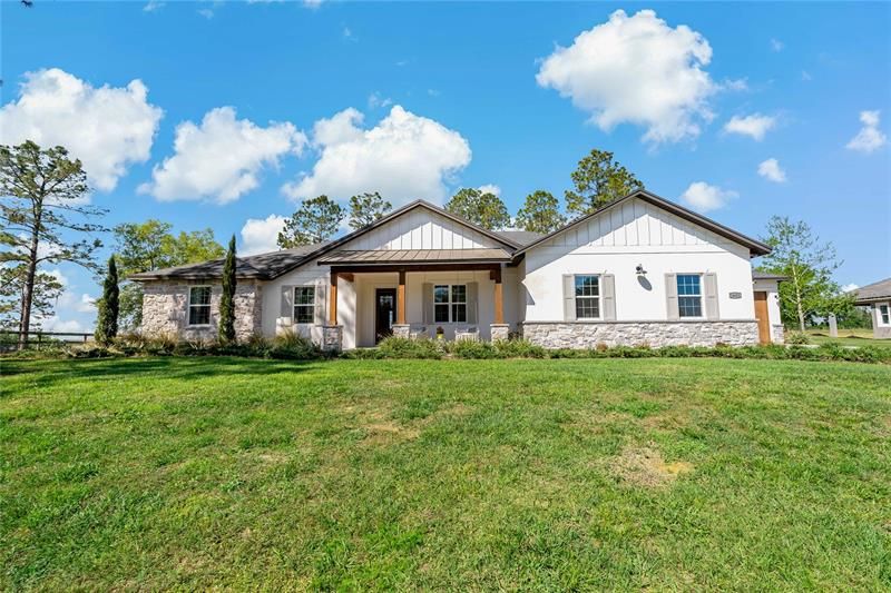 Recently Sold: $745,500 (4 beds, 2 baths, 2602 Square Feet)