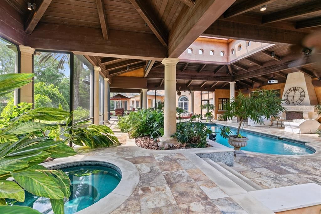 Recently Sold: $7,500,000 (6 beds, 6 baths, 13973 Square Feet)