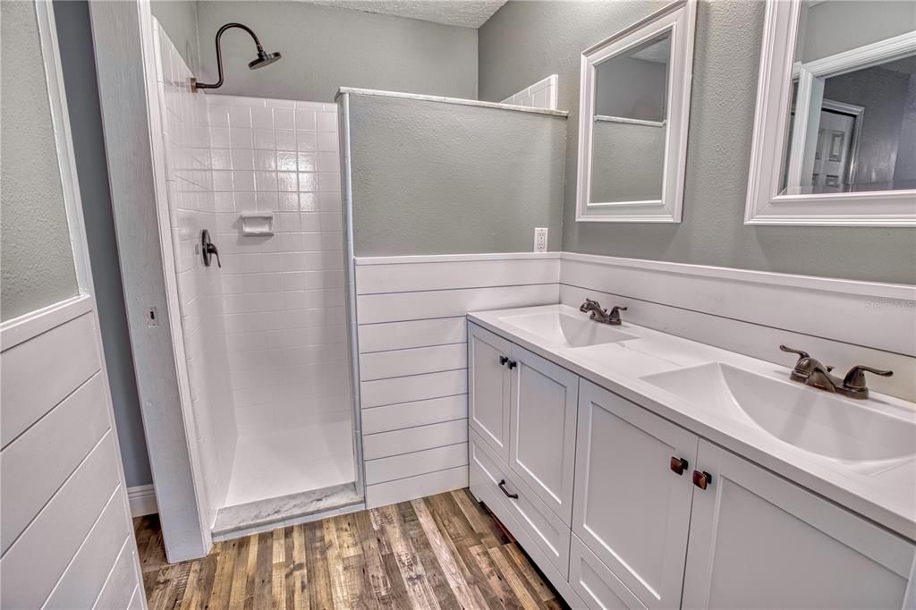 Недавно арендовано: $2,995 (4 спален, 2 ванн, 2446 Квадратных фут)