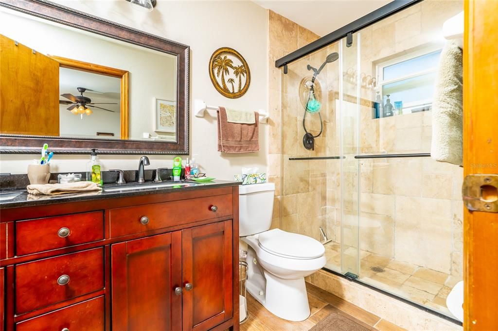 Recently Sold: $645,000 (3 beds, 2 baths, 1735 Square Feet)