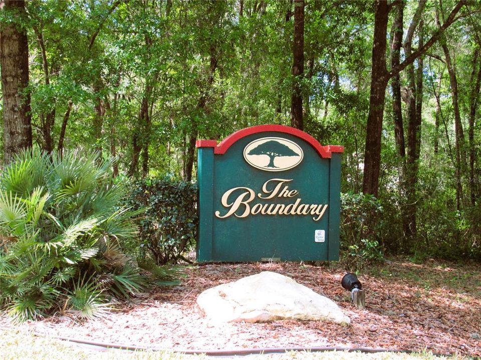 Located In The Beautiful Boundary At the Village of Rainbow Springs!