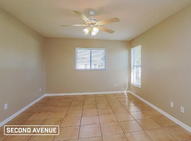 Recently Sold: $340,000 (4 beds, 2 baths, 1805 Square Feet)