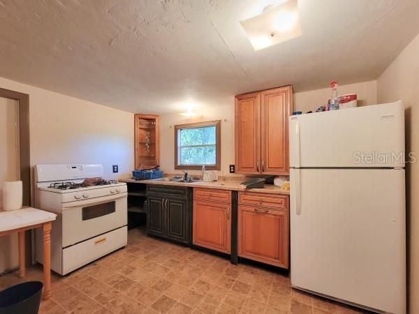 Recently Sold: $84,900 (1 beds, 1 baths, 624 Square Feet)