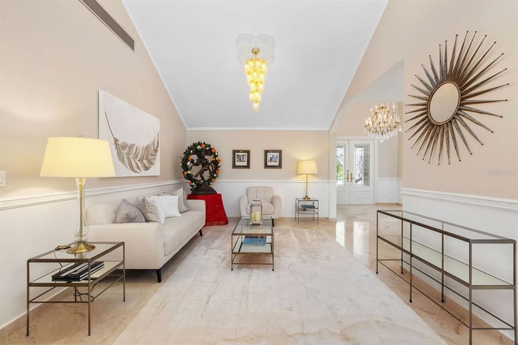 Recently Sold: $1,795,000 (5 beds, 4 baths, 5576 Square Feet)