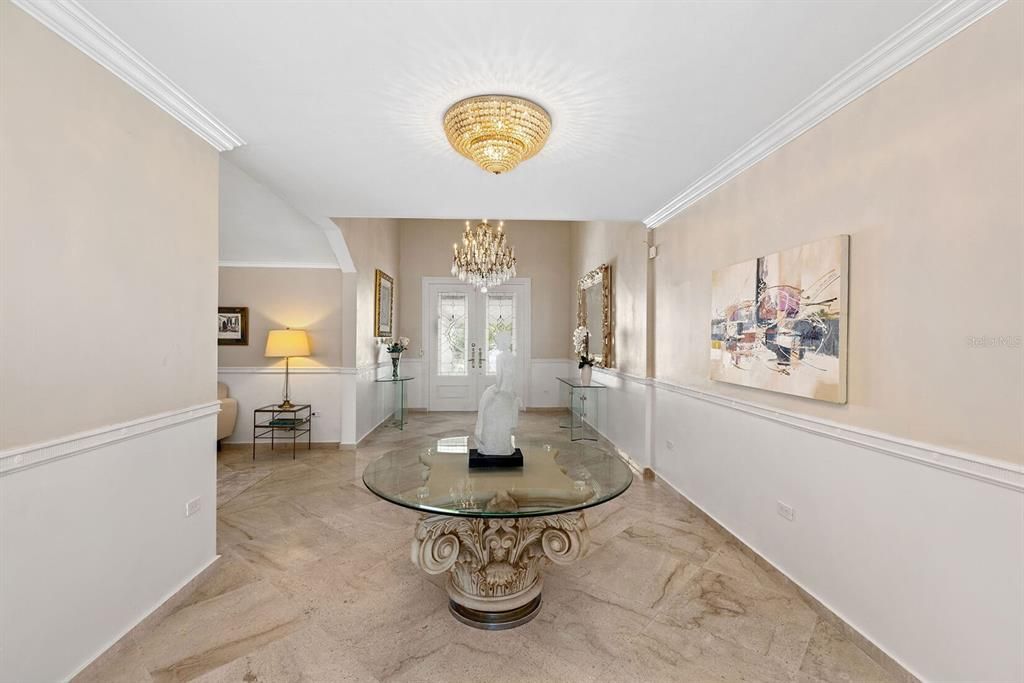 Recently Sold: $1,795,000 (5 beds, 4 baths, 5576 Square Feet)