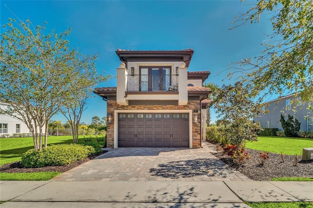 Recently Sold: $1,224,000 (5 beds, 5 baths, 3510 Square Feet)