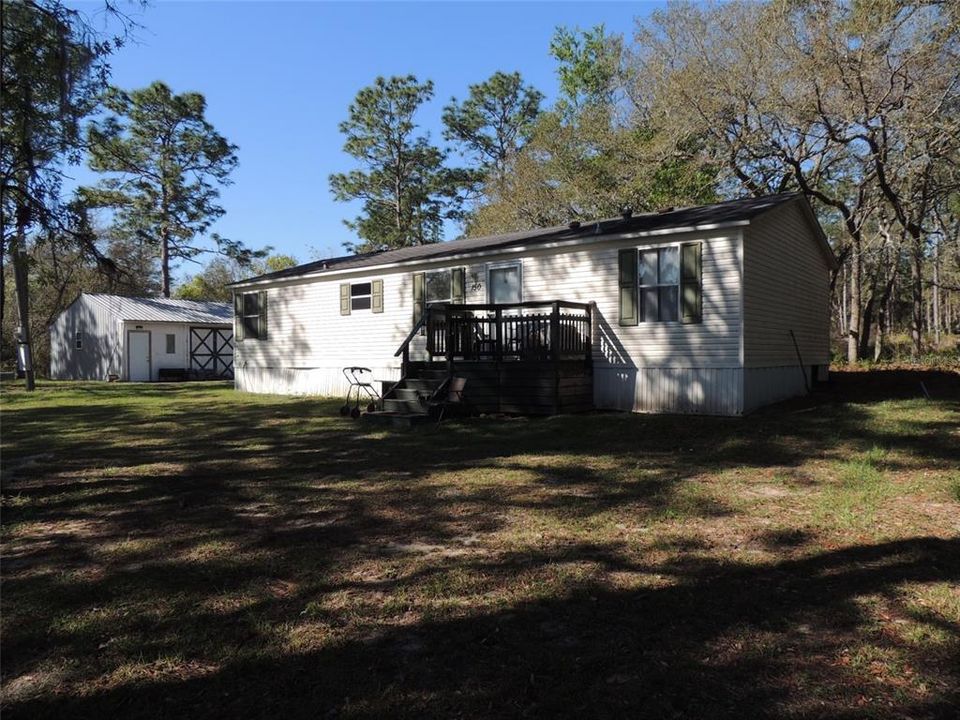 Recently Sold: $139,500 (3 beds, 2 baths, 1104 Square Feet)