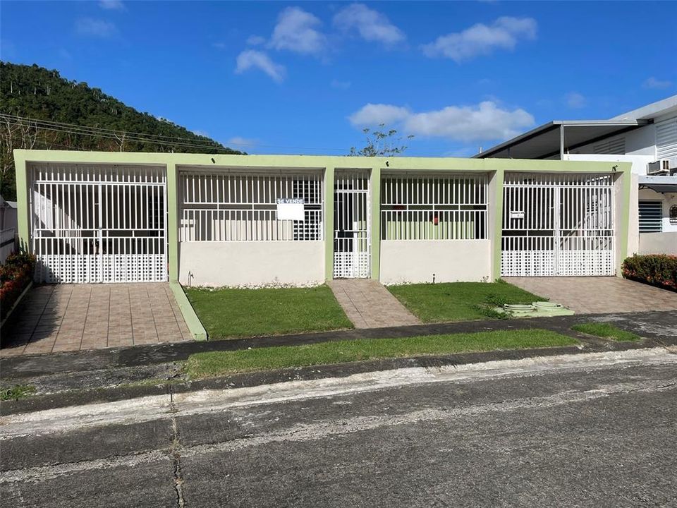 Vendido Recientemente: $145,000 (4 camas, 3 baños, 1139 Pies cuadrados)