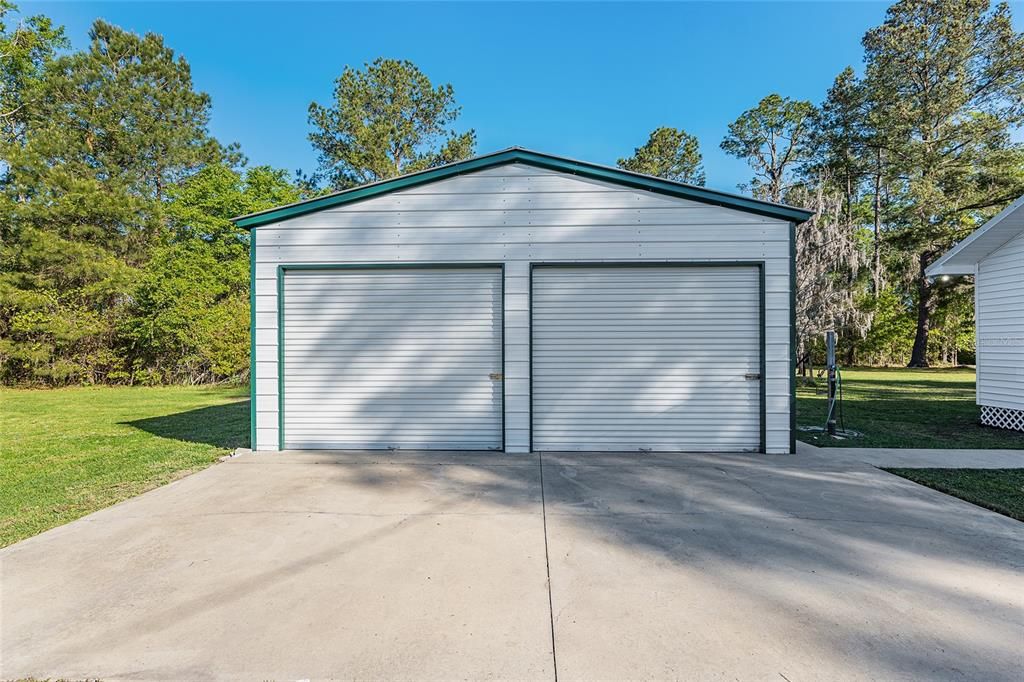 Recently Sold: $303,000 (3 beds, 2 baths, 1456 Square Feet)