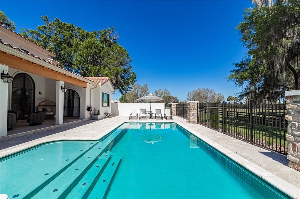 Recently Sold: $1,899,000 (5 beds, 4 baths, 4765 Square Feet)