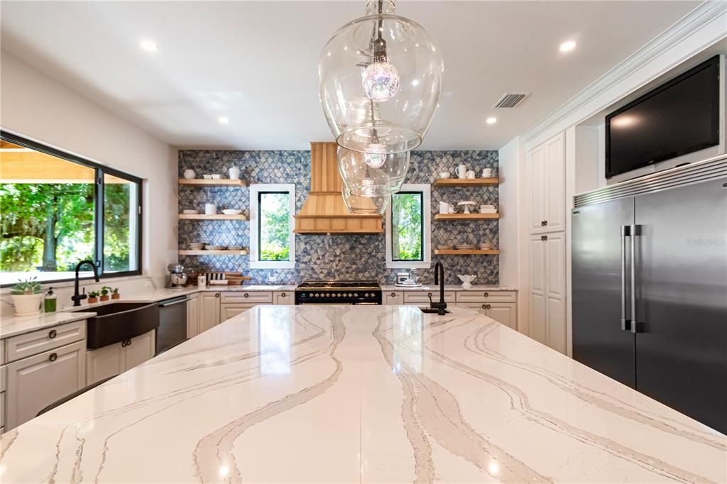 Recently Sold: $1,899,000 (5 beds, 4 baths, 4765 Square Feet)