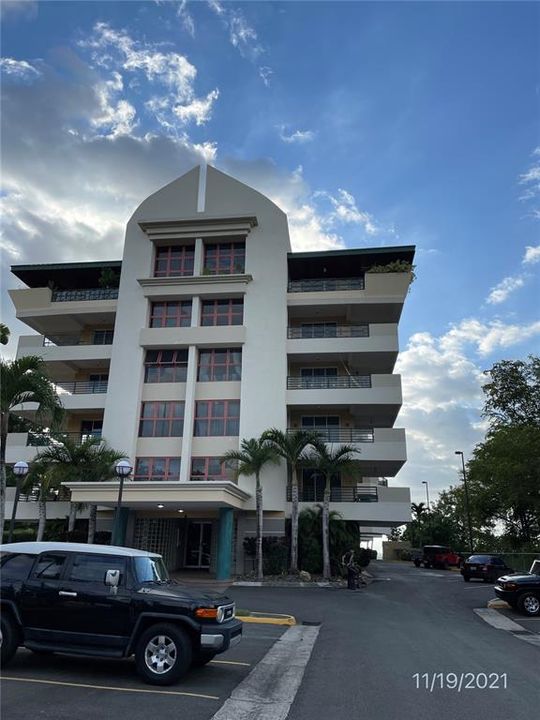 Recently Sold: $259,900 (2 beds, 2 baths, 1059 Square Feet)