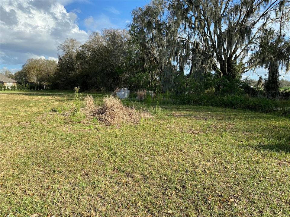 Recently Sold: $220,000 (0.96 acres)