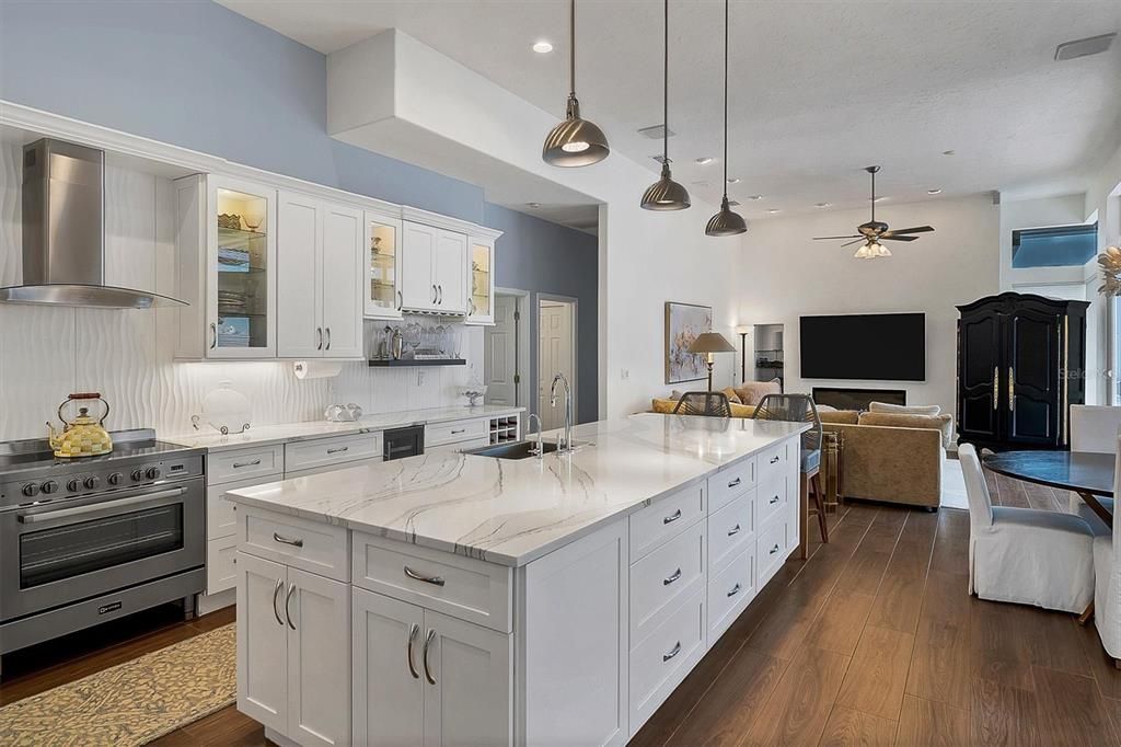 Recently Sold: $1,650,000 (4 beds, 3 baths, 3300 Square Feet)