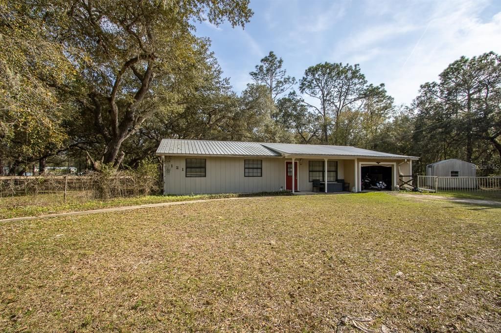 Recently Sold: $175,000 (3 beds, 2 baths, 1092 Square Feet)