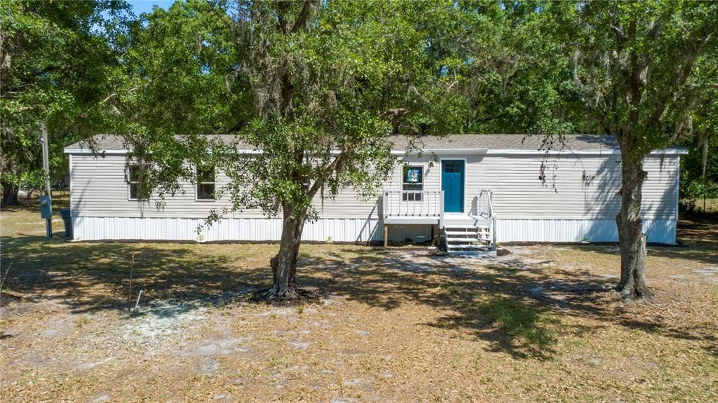 Recently Sold: $198,900 (3 beds, 2 baths, 1216 Square Feet)