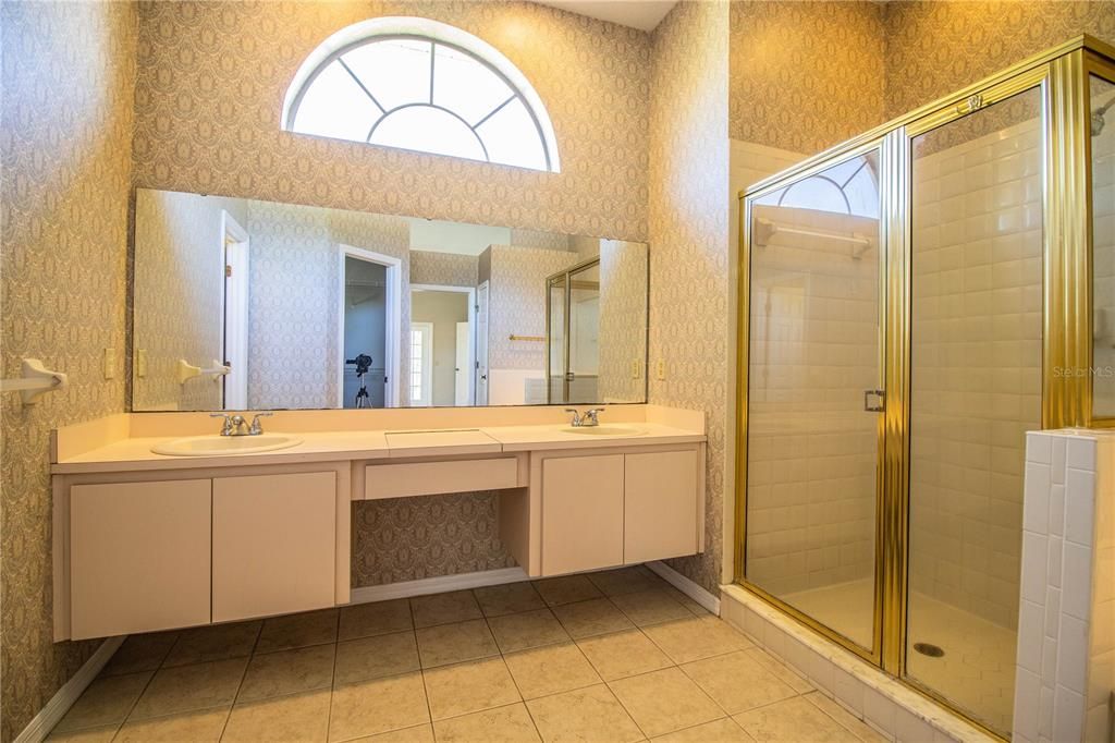 最近租的: $2,395 (3 贝兹, 2 浴室, 2032 平方英尺)
