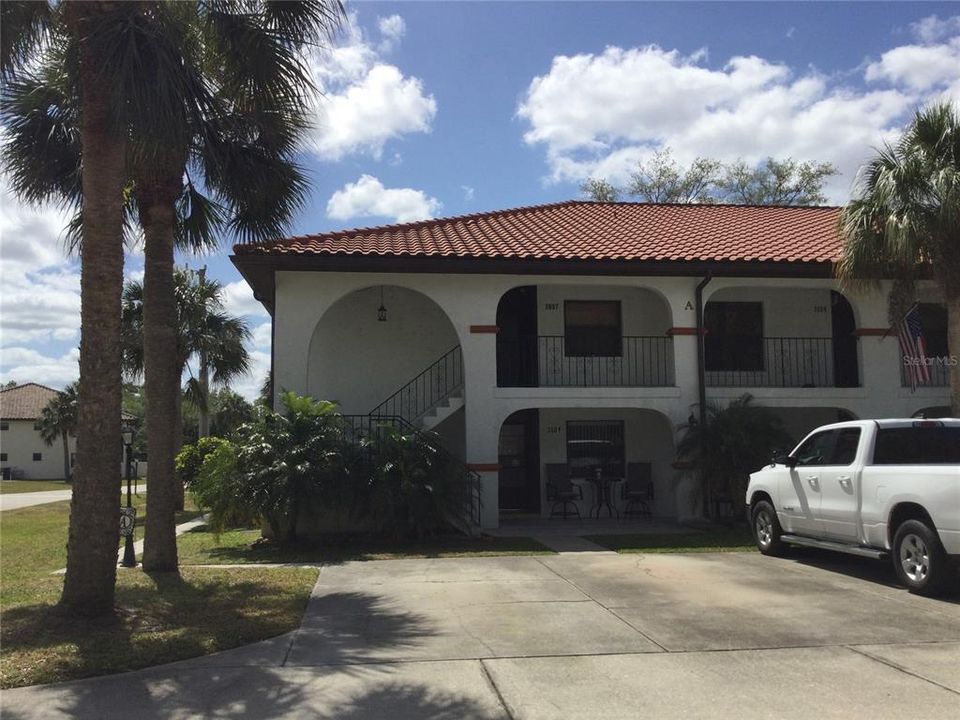 Recently Sold: $135,000 (2 beds, 2 baths, 1276 Square Feet)
