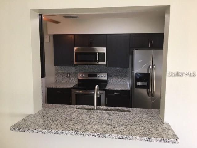 Recently Rented: $2,600 (2 beds, 2 baths, 1358 Square Feet)