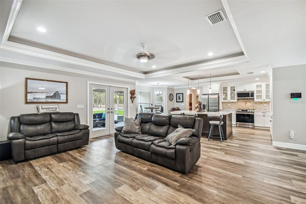 Recently Sold: $759,000 (4 beds, 2 baths, 2225 Square Feet)