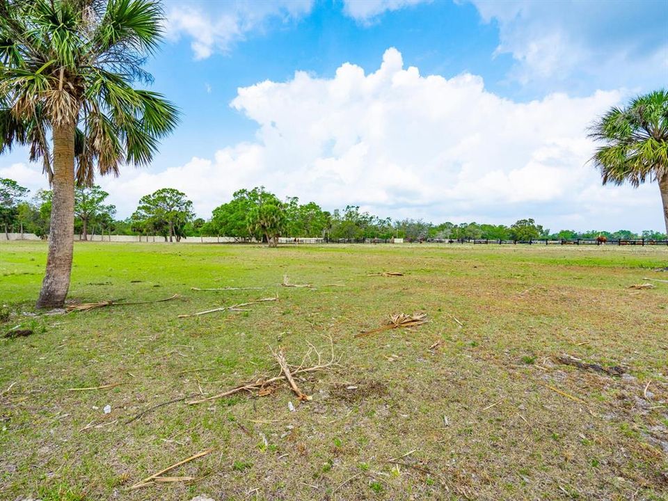 For Sale: $19,999,000 (101.27 acres)