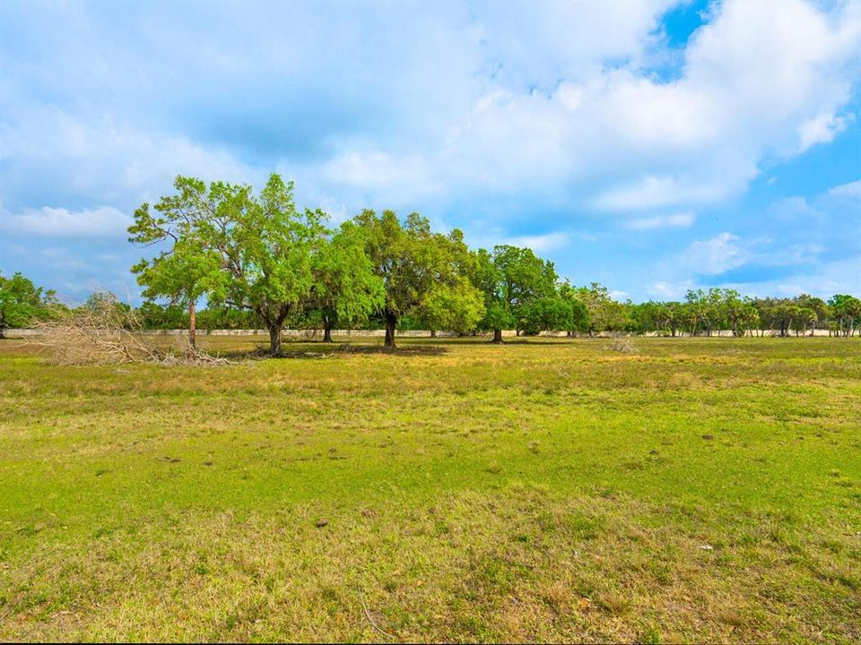 For Sale: $19,999,000 (101.27 acres)