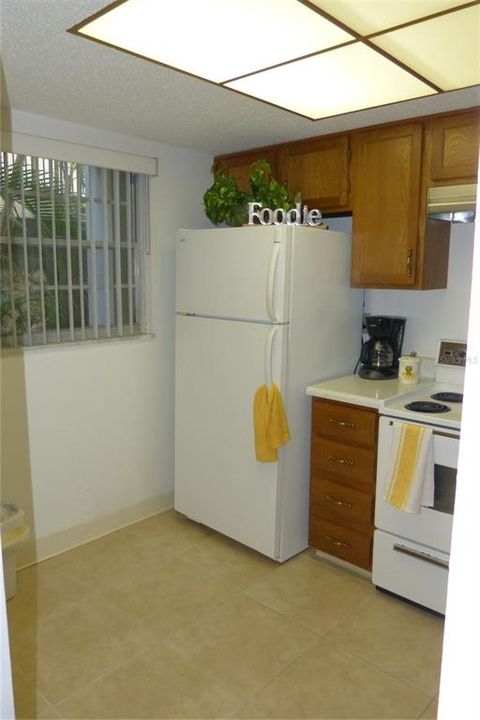Recently Rented: $2,600 (2 beds, 1 baths, 930 Square Feet)
