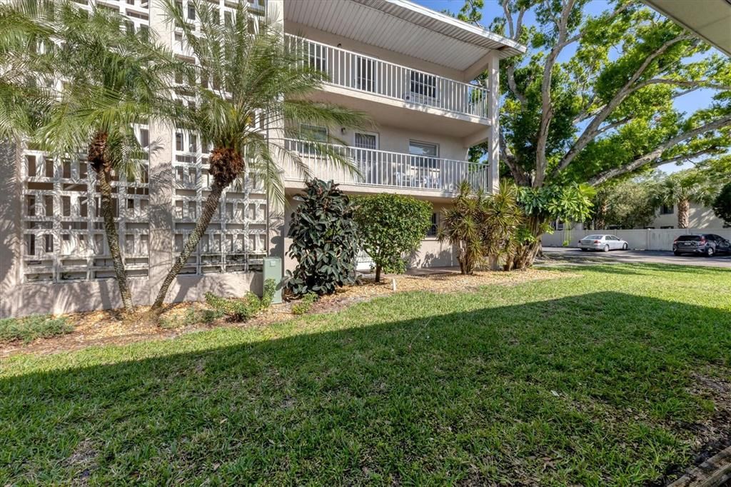 Recently Sold: $265,000 (3 beds, 2 baths, 1361 Square Feet)