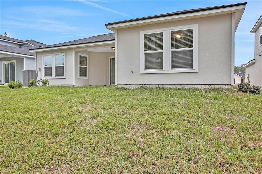 Recently Sold: $299,990 (3 beds, 2 baths, 1711 Square Feet)